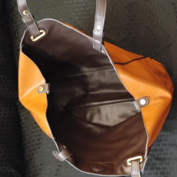 G.H. Bass & Co. Leather Tote & Crossbody Bag Set - Picture 6 of 9